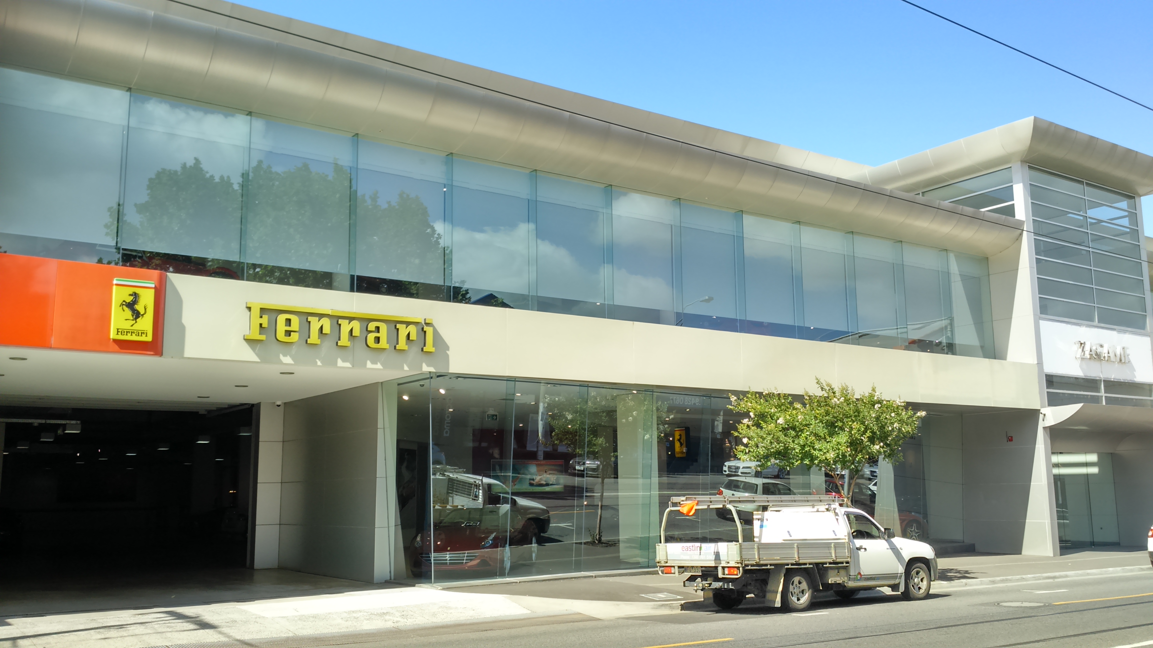 Car Showroom-Ferrari